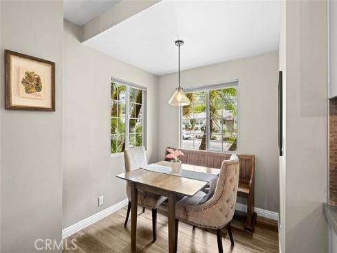 1113 N Raymond Avenue, Fullerton, CA