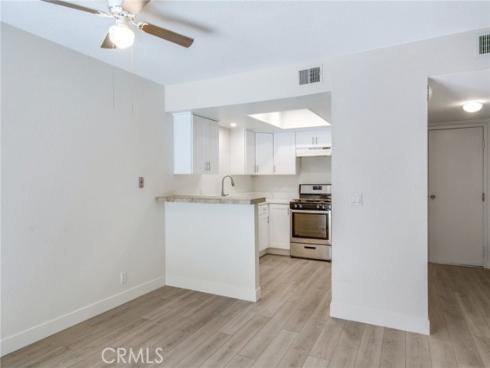 1413 Vista Grande 122 , Fullerton, CA