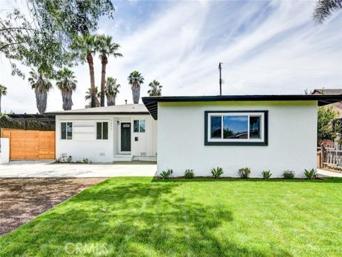 1613 S Roosevelt   Avenue, Fullerton, CA