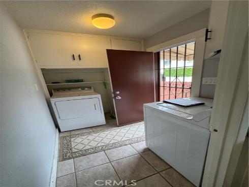 714 E Chapman Avenue, Fullerton, CA