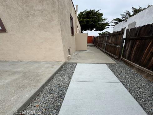 714 E Chapman Avenue, Fullerton, CA