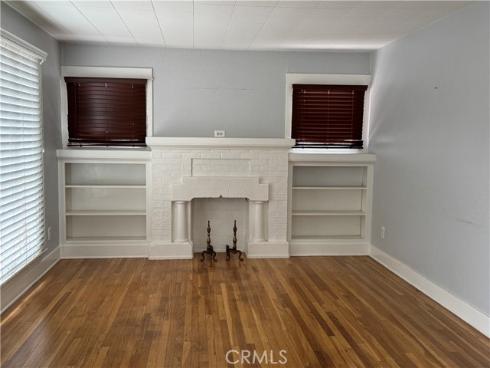 714 E Chapman Avenue, Fullerton, CA