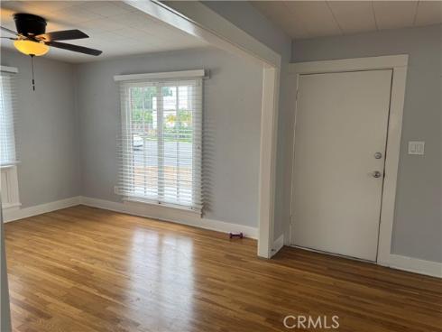 714 E Chapman Avenue, Fullerton, CA