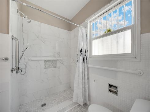 2142 W Houston Avenue, Fullerton, CA