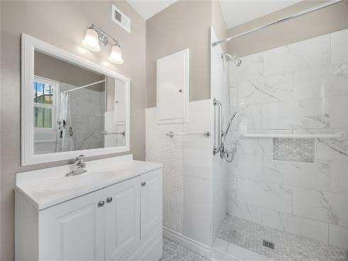 2142 W Houston Avenue, Fullerton, CA