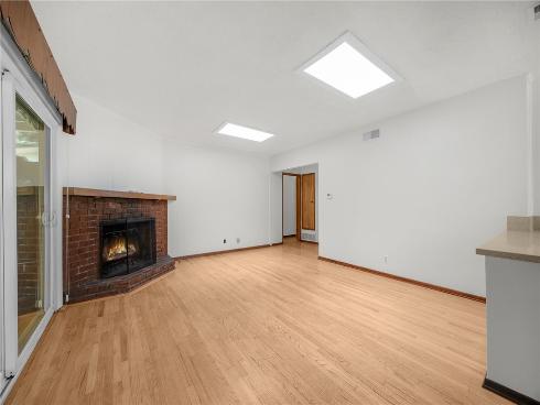 2142 W Houston Avenue, Fullerton, CA