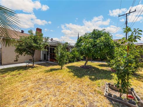 2142 W Houston   Avenue, Fullerton, CA