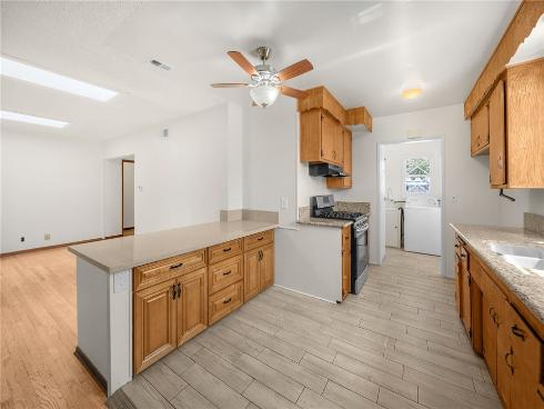 2142 W Houston Avenue, Fullerton, CA