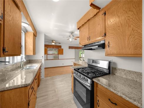 2142 W Houston Avenue, Fullerton, CA