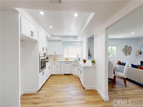 1354 Shadow 201 Lane, Fullerton, CA