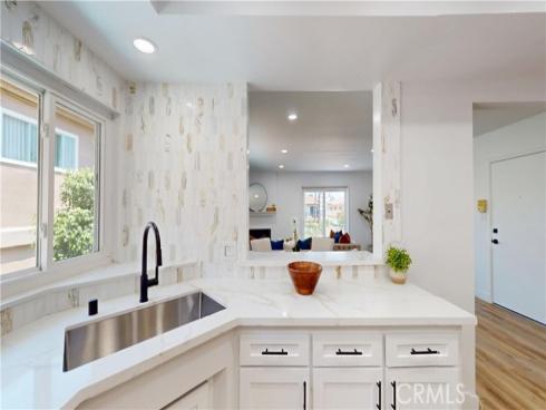 1354 Shadow 201 Lane, Fullerton, CA