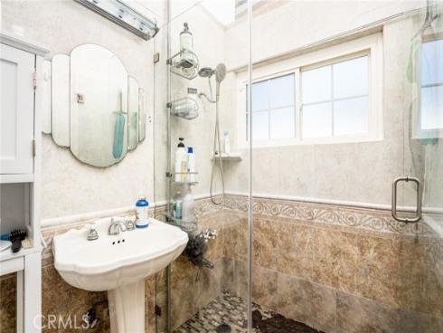 506 W Rosslynn Avenue, Fullerton, CA