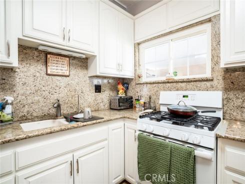 506 W Rosslynn Avenue, Fullerton, CA