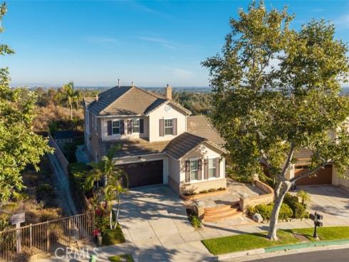 2886 Muir Trail Drive, Fullerton, CA