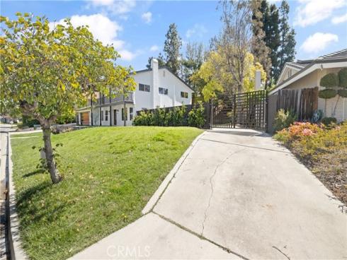 1924 Smokewood Avenue, Fullerton, CA