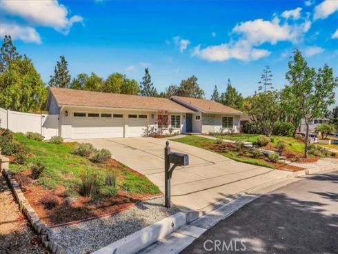 124 Marion Boulevard, Fullerton, CA