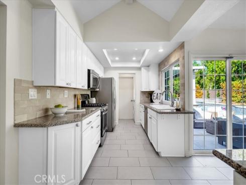 124 Marion Boulevard, Fullerton, CA