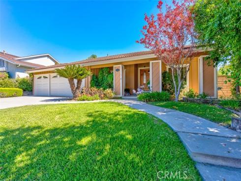 2580 Crown Way, Fullerton, CA