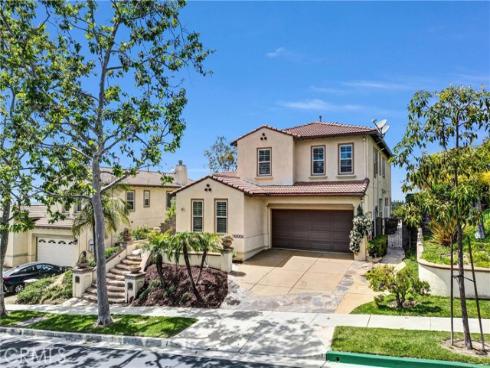 2877 Muir Trail Drive, Fullerton, CA