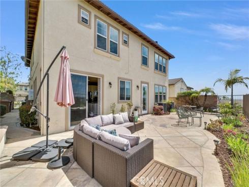 2877 Muir Trail Drive, Fullerton, CA