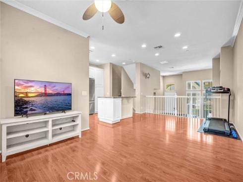 2019 Arnold Way, Fullerton, CA