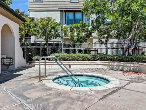 2019 Arnold Way, Fullerton, CA