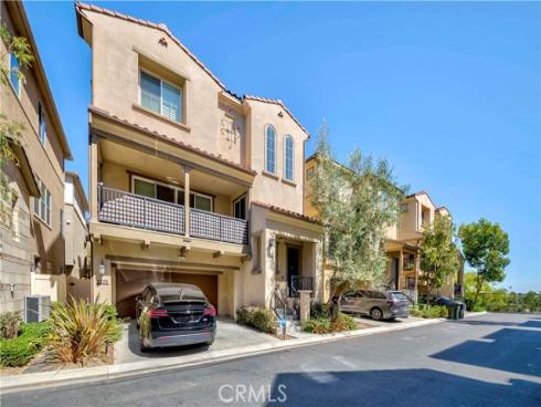 1122 Gardiner Lane, Fullerton, CA