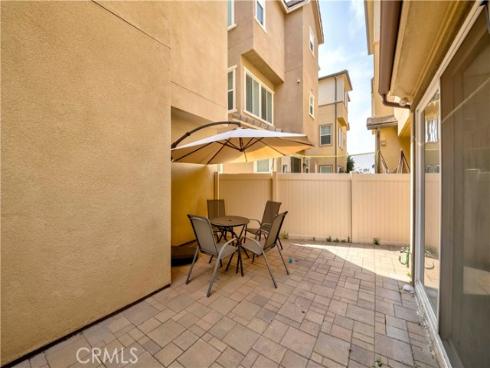 1122 Gardiner Lane, Fullerton, CA