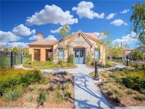 1122 Gardiner Lane, Fullerton, CA