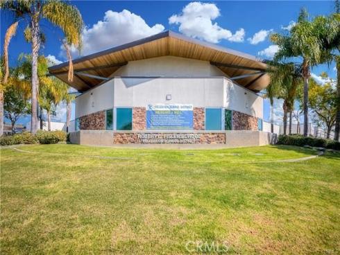 1122 Gardiner Lane, Fullerton, CA