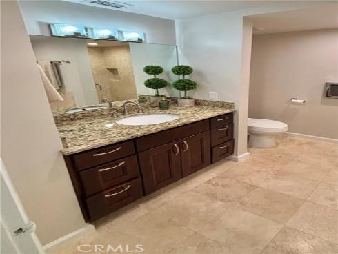 1521 S Pomona  A23  Avenue, Fullerton, CA