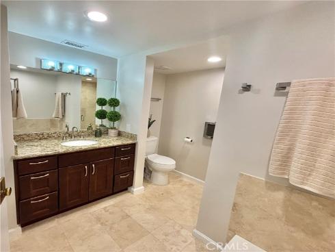 1521 S Pomona  A23  Avenue, Fullerton, CA