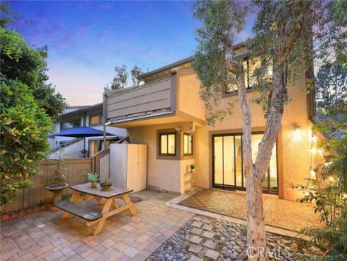 1696 Shady Brook 14 Drive, Fullerton, CA