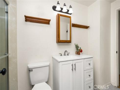 473 West Roberta Avenue , Fullerton, CA