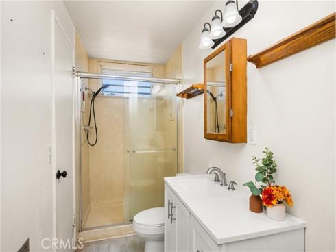 473 West Roberta Avenue , Fullerton, CA