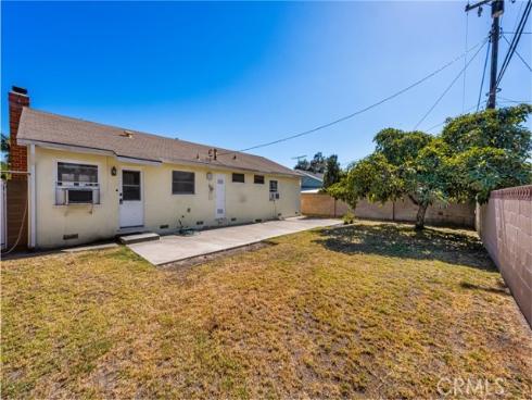 473 West Roberta Avenue , Fullerton, CA