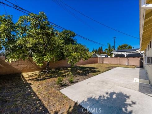 473 West Roberta Avenue , Fullerton, CA