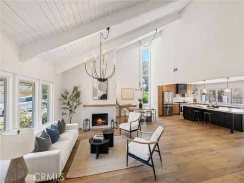 916 N Malden Avenue, Fullerton, CA