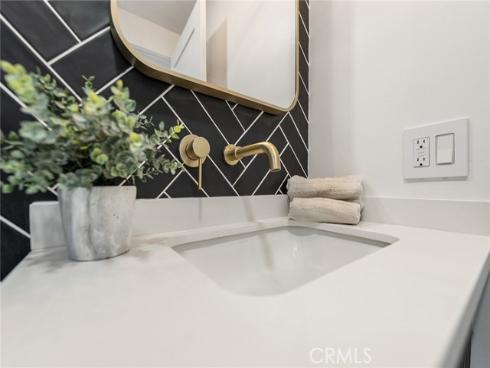 916 N Malden Avenue, Fullerton, CA