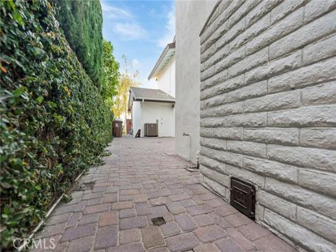 916 N Malden Avenue, Fullerton, CA