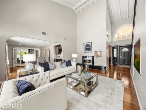 417 W Las Palmas Drive, Fullerton, CA