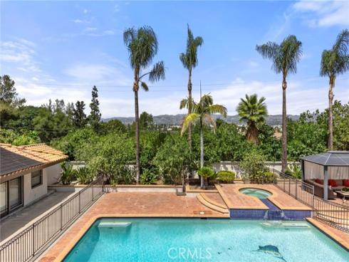 417 W Las Palmas Drive, Fullerton, CA