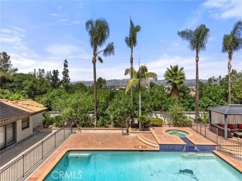 417 W Las Palmas Drive, Fullerton, CA