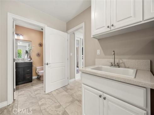 417 W Las Palmas Drive, Fullerton, CA