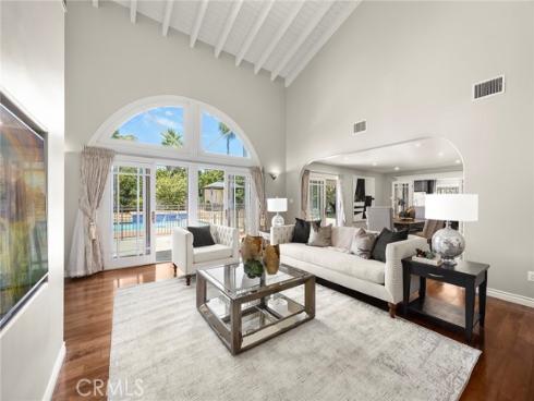 417 W Las Palmas Drive, Fullerton, CA