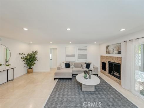 2690  Camino Del Sol  , Fullerton, CA