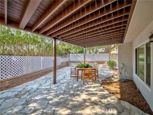 2690  Camino Del Sol  , Fullerton, CA