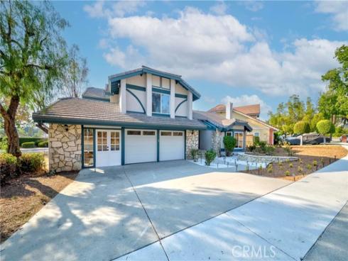 2690  Camino Del Sol  , Fullerton, CA