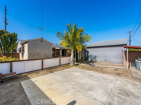 736 W Orangethorpe Avenue, Fullerton, CA