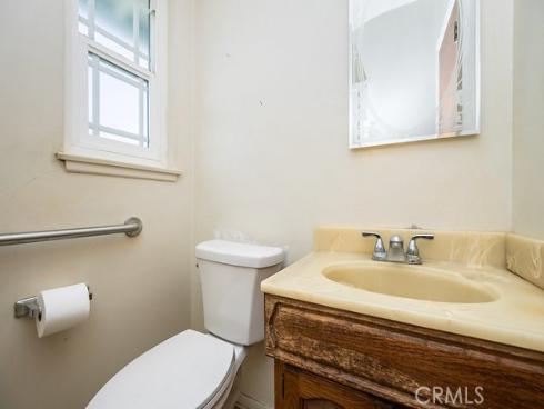 736 W Orangethorpe   Avenue, Fullerton, CA